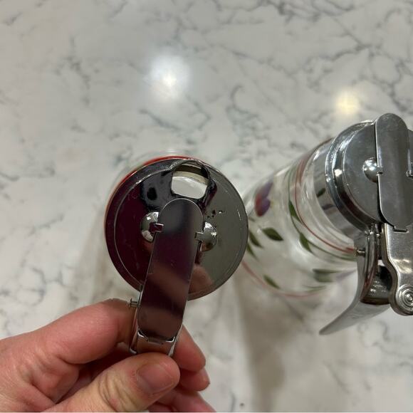 Set of 2 Vintage Glassware Metal Lid Hand Painted Syrup Pourers Dispensers - Picture 7 of 9